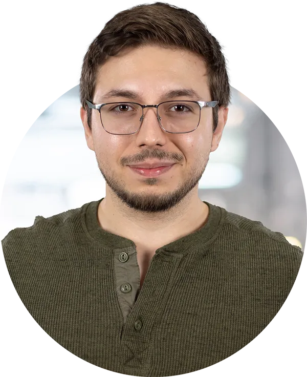 Dom Ari - Online Learning Director